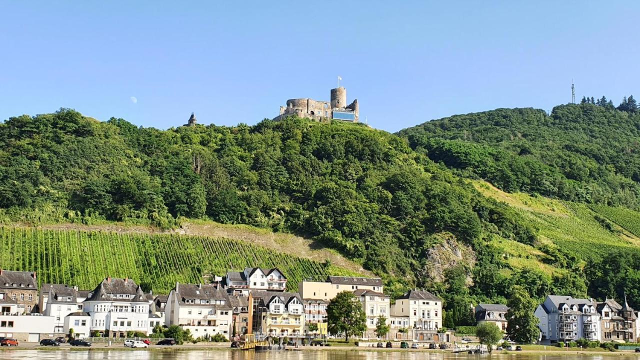 Ferienwohnung Im Moseltal Veldenz المظهر الخارجي الصورة